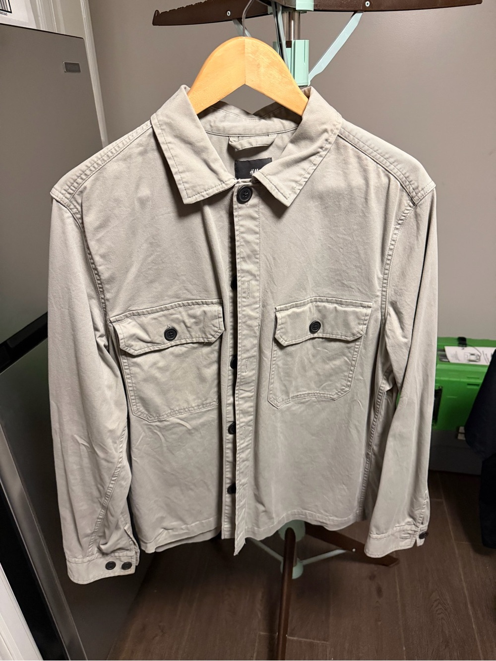 H&M Men's Light Stone Shirt Jacket